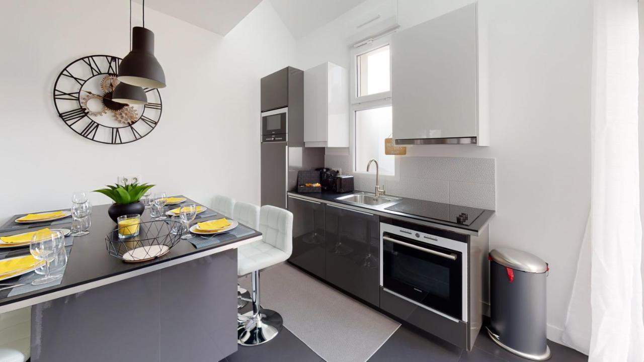 Villa Paris House Villejust Exterior foto