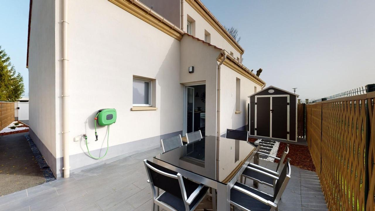 Villa Paris House Villejust Exterior foto